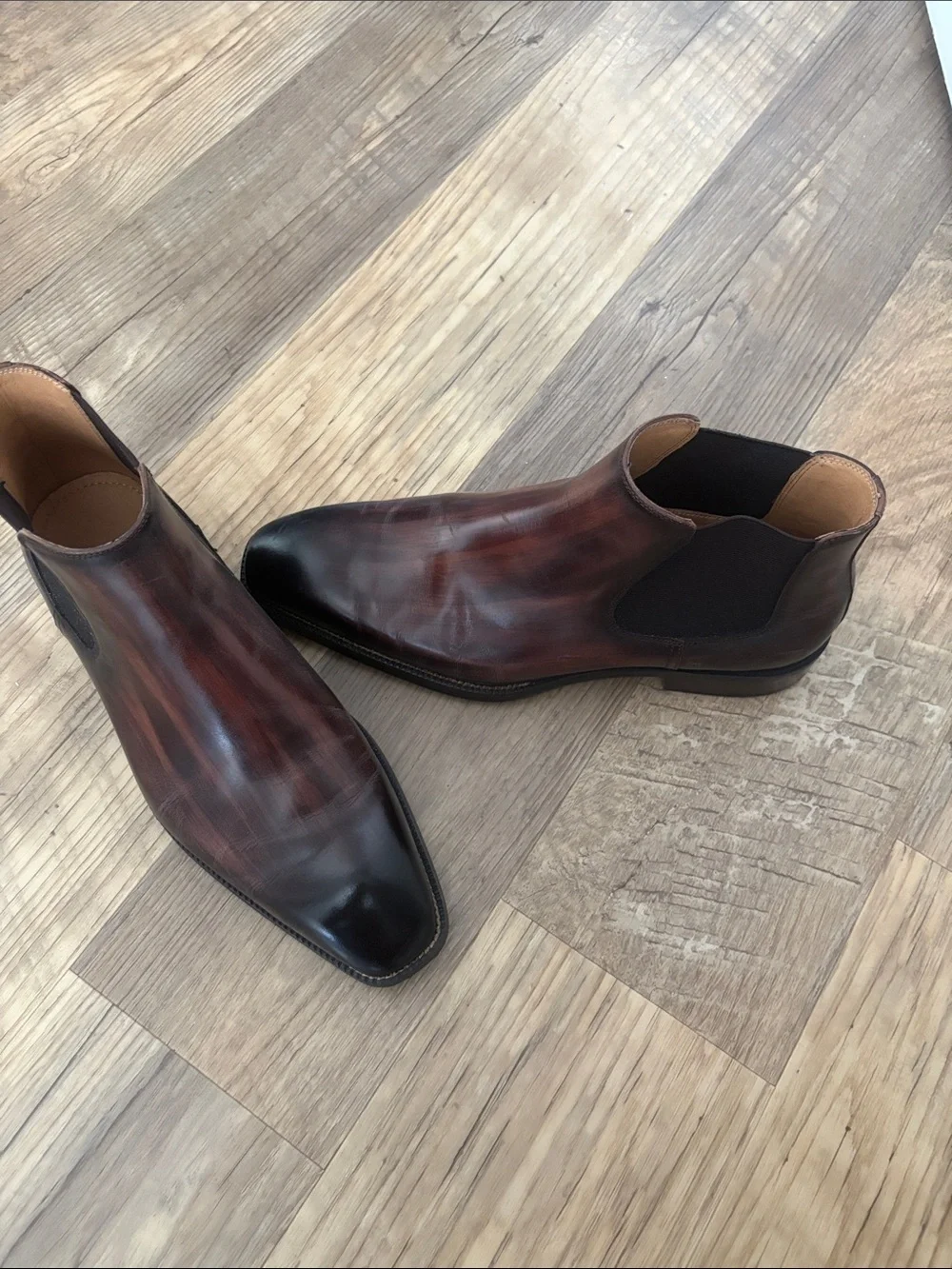 Men's Tobacco Brown Leather Chukka Boots with Elastic Side Panels
